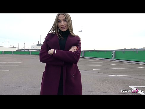 ❤️ 德国侦察员是一个梦想触摸斯蒂尔,停车场告诉和性感的钱 ❤️ Porn video﹏﹏